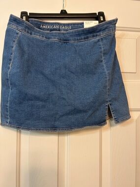 American Eagle Outfitters Medium Blue Denim Mini Skirt with Side Slit